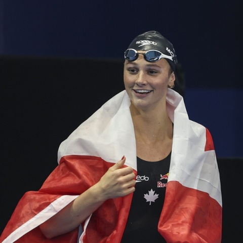 Κολύμβηση: Τρίτο χρυσό για την απίθανη Σάμερ ΜάκΙντος - Πλησιάζει το απόλυτο ρεκόρ του Φελπς