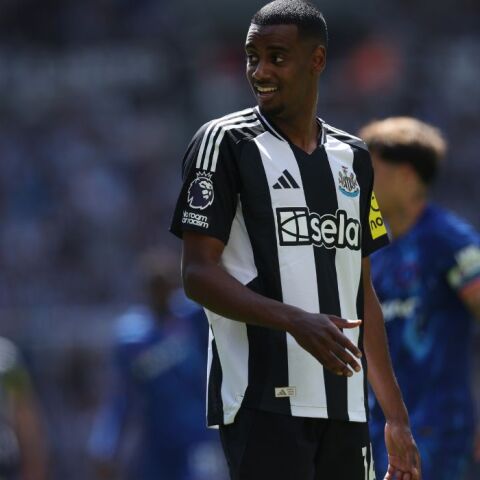 H Νιούκαστλ είπε «όχι» σε πρόταση άνω των 125 εκατ. ευρώ της Λίβερπουλ για τον Ίσακ