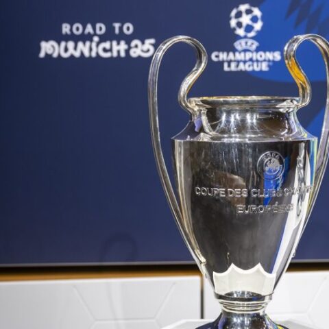 Champions League: Αυτά είναι τα ζευγάρια στα playoffs