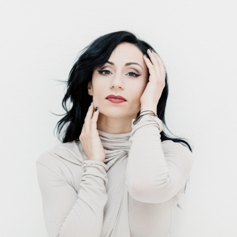 H Aφροδίτη Πατουλίδου ερμηνεύει τον «Βρυκόλακα εν Καβειρίω» στη Λήμνο