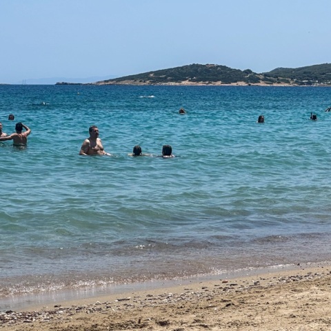 Οι 13 περιοχές της Αττικής όπου απαγορεύεται η κολύμβηση - Ανάμεσά τους, περιοχές στο Σούνιο και στη Ραφήνα