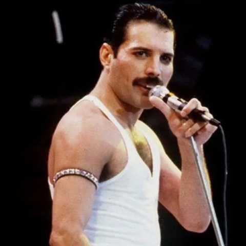 Ο Φρέντι Μέρκιουρι