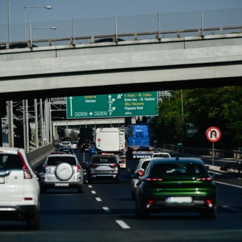 κυκλοφορία στην Αθηνών-Κορίνθου
