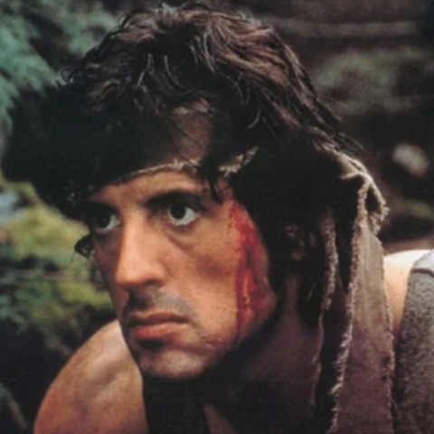 Ο Σιλβέστερ Σταλόνε ως Τζον Ράμπο