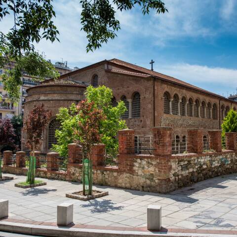 Αχειροποίητος