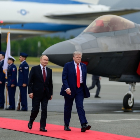 Τραμπ και Πούτιν σε μια ιστορική συνάντηση στην Αλάσκα