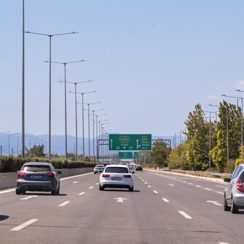 Σταδιακή επιστροφή των εκδρομέων του Δεκαπενταύγουστου στην Αθήνα - Πού είναι αυξημένη η κίνηση