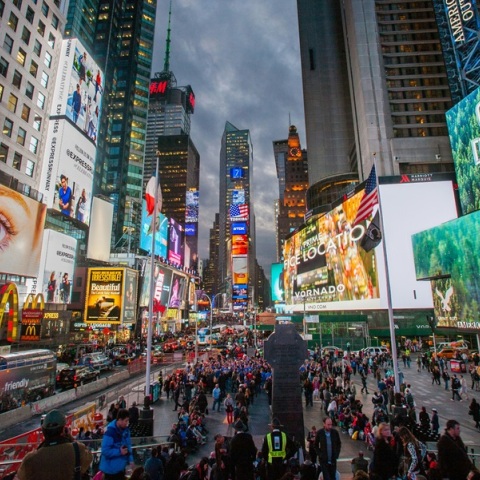 Συναγερμός στο Μανχάταν: Αποκλείστηκε η Times Square λόγω ύποπτου δέματος