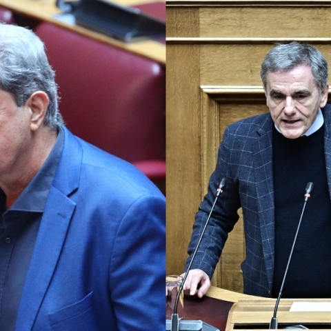 Πολάκης κατά Τσακαλώτου με φόντο τη συνέντευξη Τσίπρα στη Le Monde: Δύο φωνήεντα θα στα πω