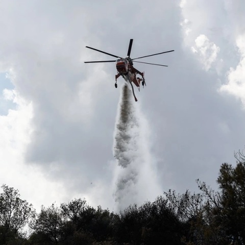 Φωτιά, ελικοπτερο