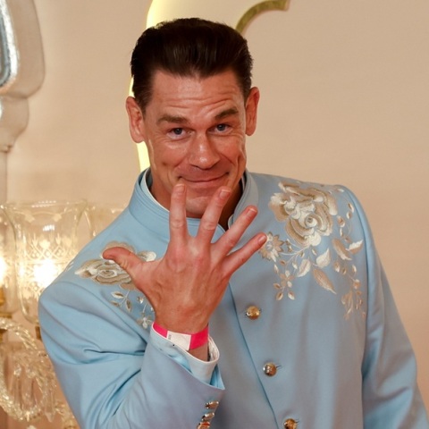 Ύμνοι του Τζον Σίνα για τη σπανακόπιτα: Η γεύση δεν έχει φύγει από το μυαλό του 