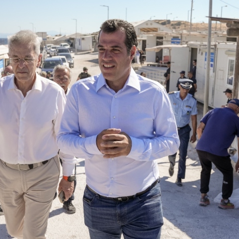 Ο υπουργός Μετανάστευσης και Ασύλου, Θάνος Πλεύρης