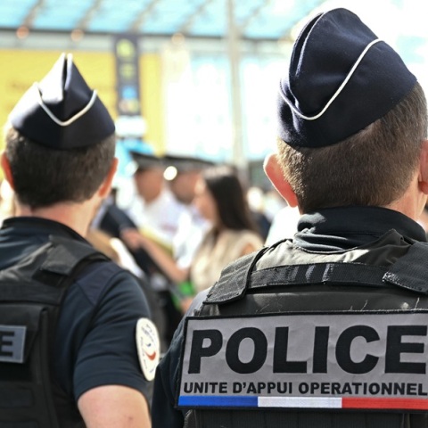 Άνδρας μαχαίρωσε τέσσερα άτομα στη Μασσαλία - Ο δράστης σκοτώθηκε από αστυνομικούς