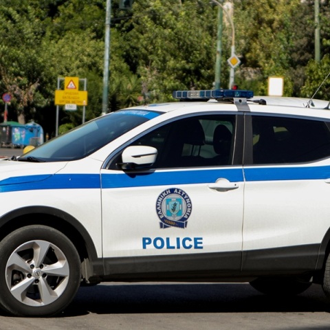 Κόρινθος: Θρίλερ με τον θάνατο 22χρονου με τραύμα στο λαιμό - Τι εξετάζουν οι Αρχές