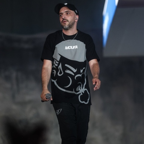 Ο ΛΕΞ ανακοίνωσε συναυλία στη Θεσσαλονίκη - Χιλιάδες στην ουρά για τα εισιτήρια