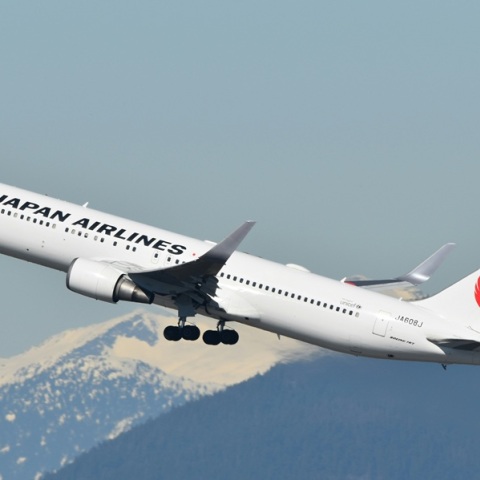 Καθυστέρηση 18 ωρών για 3 πτήσεις επειδή ο πιλότος είχε καταναλώσει αλκοόλ - Η Japan Airlines ζητά συγγνώμη