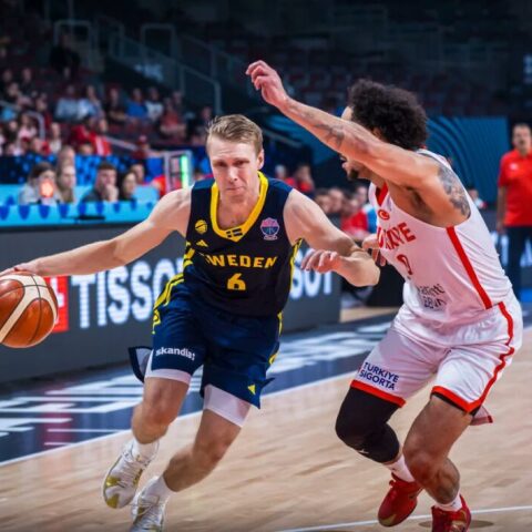 Τουρκία – Σουηδία 85-79 : Γλίτωσε το «κάζο» και πήρε την πρόκριση στους «8»