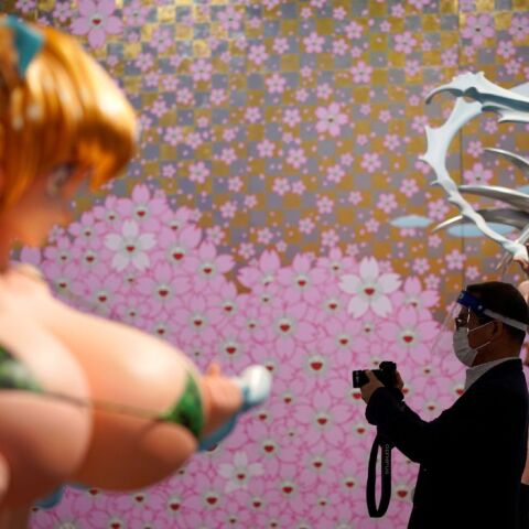 O Tακάσι Μουρακάμι επιστρέφει στη Νότια Κορέα με την έκθεση «Seoul, Kawaii Summer Vacation»