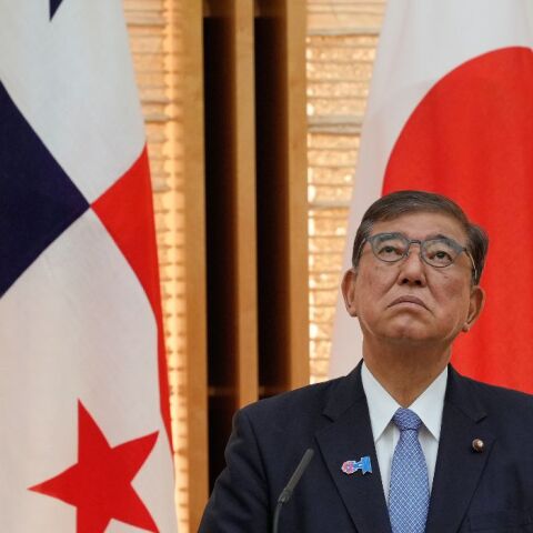 Ιαπωνία: Παραιτείται ο πρωθυπουργός Σιγκερού Ισίμπα μετά από συνεχείς εκλογικές ήττες