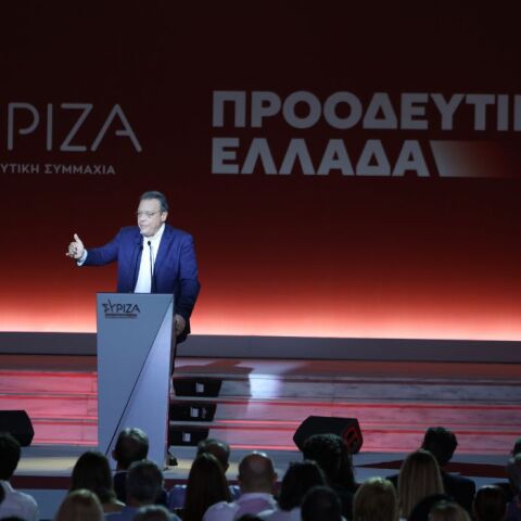 ΕΠΙΣΚΕΨΗ ΚΑΙ ΟΜΙΛΙΑ ΤΟΥ ΠΡΟΕΔΡΟΥ ΤΟΥ ΣΥΡΙΖΑ-ΠΣ ΣΩΚΡΑΤΗ ΦΑΜΕΛΛΟΥ ΣΤΗ 89η ΔΙΕΘΝΗ ΕΚΘΕΣΗ ΘΕΣΣΑΛΟΝΙΚΗΣ (ΡΑΦΑΗΛ ΓΕΩΡΓΙΑΔΗΣ / EUROKINISSI)