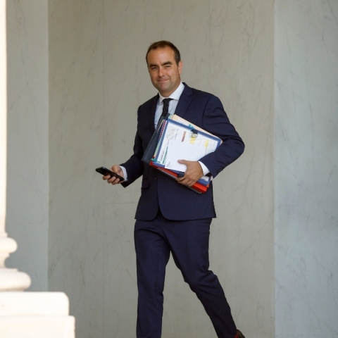 Ο νέος πρωθυπουργός της Γαλλίας, Σεμπαστιάν Λεκορνί