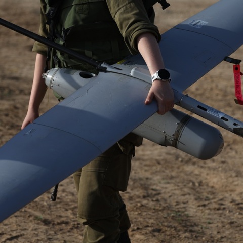 Λιθουανία: Μαθήματα συναρμολόγησης, προγραμματισμού και χειρισμού drones για παιδιά άνω των 10 ετών