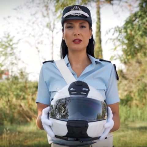 βίντεο της ΕΛ.ΑΣ. για τη χρήση κράνους