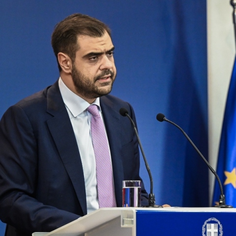 Ο κυβερνητικός εκπρόσωπος, Παύλος Μαρινάκης