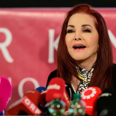 Εκρηκτικές εξομολογήσεις: Η Πρισίλα Πρίσλεϊ μιλά για το σκοτεινό παρασκήνιο πίσω από τον Έλβις και την κόρη της