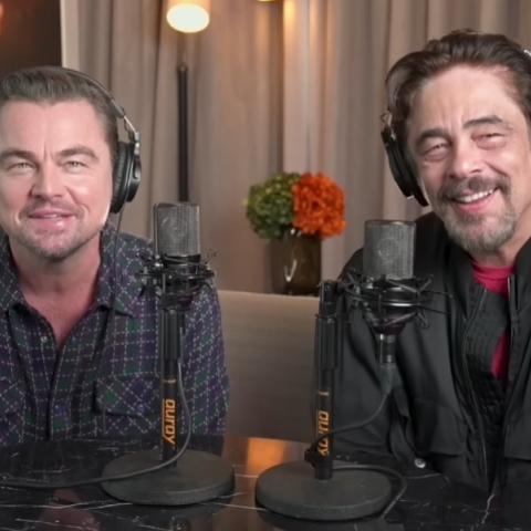 Λεονάρντο Ντι Κάπριο και Μπενίσιο Ντελ Τόρο στο podcast των αδελφών Κέλσι
