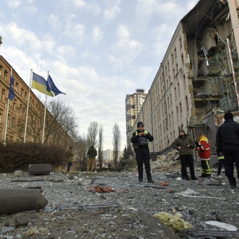 Ουκρανία: Τουλάχιστον 4 νεκροί σε ρωσικά πλήγματα στο Κίεβο, μεταξύ των οποίων ένα 12χρονο κορίτσι