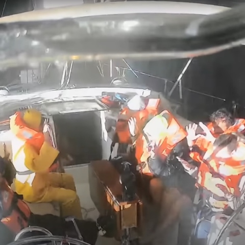 Η στιγμή της σύλληψης των ακτιβιστών του Global Sumud Flotilla