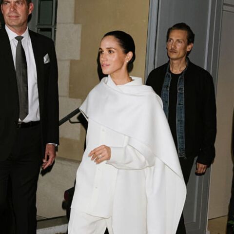 Η Mέγκαν Μαρκλ έκανε την έκπληξη στο σόου του οίκου Balenciaga στο Παρίσι