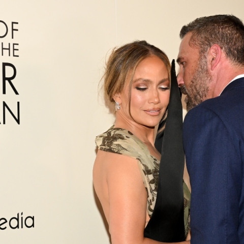 Τζένιφερ Λόπεζ και Μπεν Άφλεκ στην πρεμιέρα της ταινίας «Kiss of the Spider Woman»