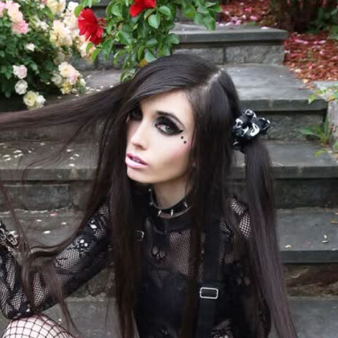 ΓΙΟΥΤΖΙΝΙΑ ΚΟΥΝΙ EUGENIA COONEY