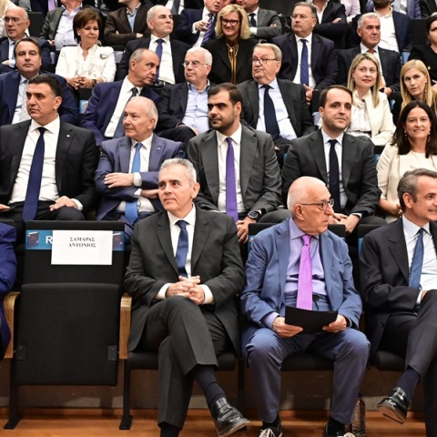 Απών ο Αντώνης Σαμαράς από την παρουσίαση του βιβλίου του Ευριπίδη Στυλιανίδη