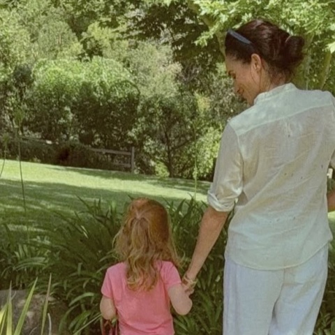 Η μικρή Λίλιμπετ κλέβει την παράσταση στην τρυφερή ανάρτηση της Μέγκαν Μαρκλ