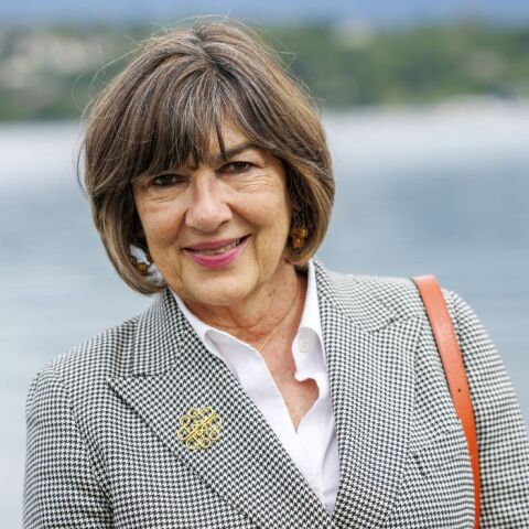 Δημοσιογράφος του CNN απολογείται για το σχόλιο ότι οι  όμηροι «είχαν καλύτερη μεταχείριση από τους Παλαιστινίους στη Γάζα»