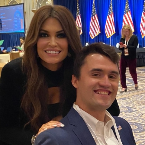 Κίμπερλι Γκίλφοϊλ και Τσάρλι Κερκ