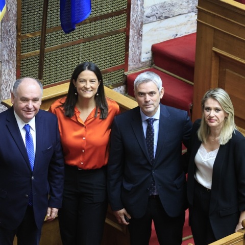 Βουλή: Ψηφίστηκε με 158 «ναι» το νέο εργασιακό νομοσχέδιο