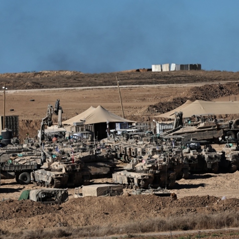 Ισραηλινά άρματα μάχης στη Γάζα