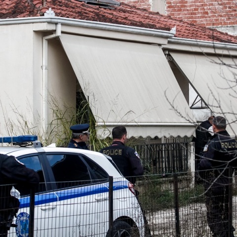 Τρίκαλα: Τι υποστηρίζει ο 18χρονος που έπνιξε τη μητέρα του