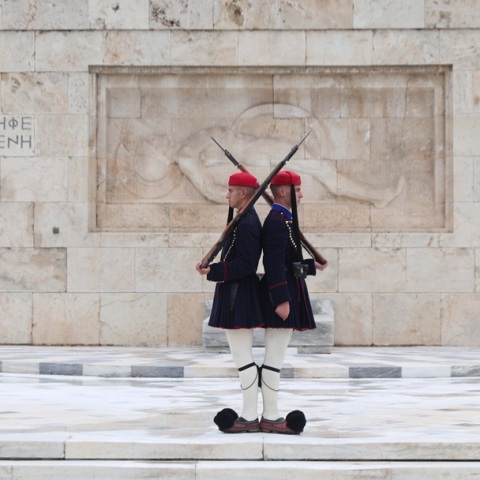 Με 159 «ναι» υπερψηφίστηκε η τροπολογία για το μνημείο του Αγνώστου Στρατιώτη