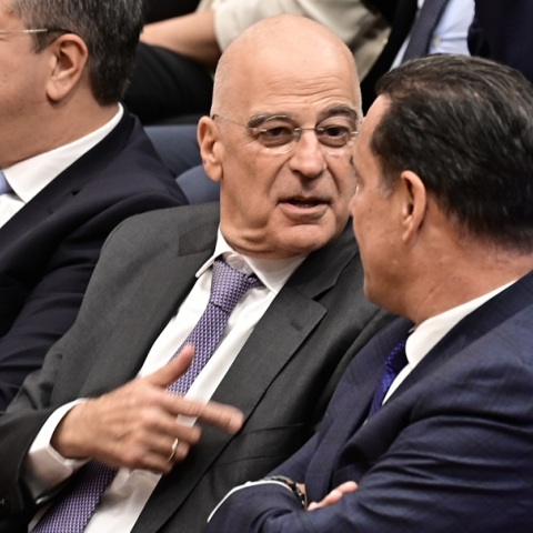 Αιχμές Άδωνι Γεωργιάδη σε Δένδια: «Μόνο εάν ήμουν σε κώμα δεν θα ερχόμουν σε δικιά μου τροπολογία»