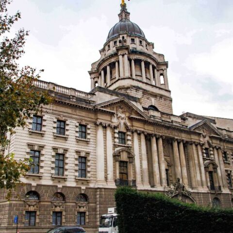 Λονδίνο: Σχέδιο απαγωγής του ιδρυτή της Revolut αποκαλύφθηκε στη δίκη για «ρωσοκίνητους» εμπρησμούς