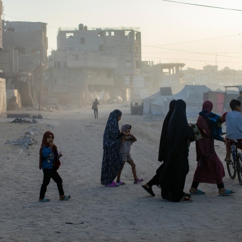 γαζα, συντριμμια, κατοικοι