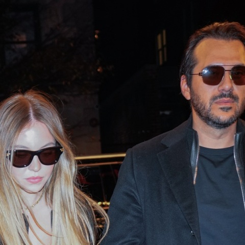 «Δεν σε πιστεύω, φύγε» - Έντονη αντιπαράθεση ανάμεσα στη Σίντνεϊ Σουίνι και τον πρώην αρραβωνιαστικό της