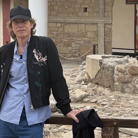 «Κάπου στη Μεσόγειο» - Οι φωτογραφίες του Μικ Τζάγκερ από την Κνωσό