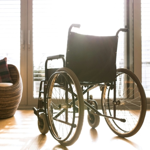 Δόμνα Μιχαηλίδου: Άνοιξαν σήμερα οι αιτήσεις για την πλαστική κάρτα αναπηρίας