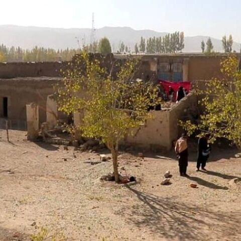 Βομβαρδισμένα κτήρια στο Αφγανιστάν από τις πακιστανικές ένοπλες δυνάμεις